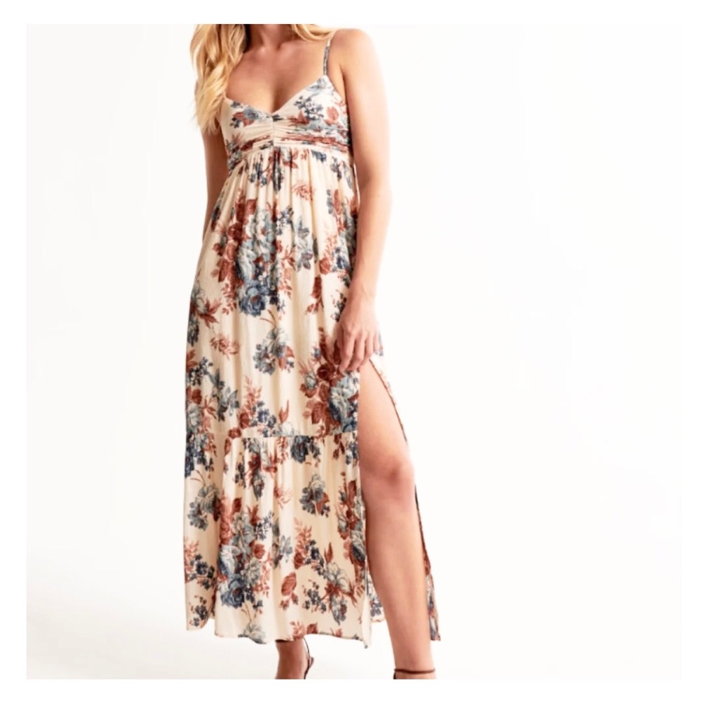 Abercrombie and Fitch Floral Maxi Dress Crinkle Blue Cream